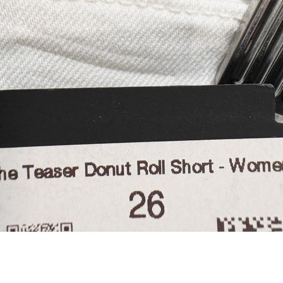 Mother The Teaser Donut Roll Shorts Size 26 - Picture 9 of 10